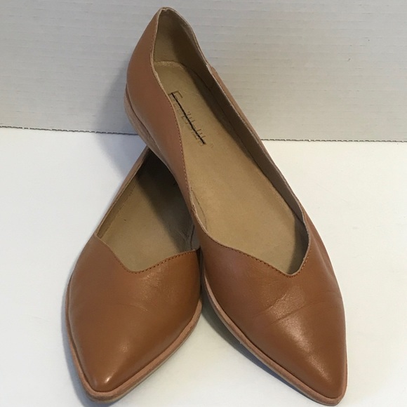 gee wawa Shoes - Gee Wa Wa brown flat shoes 8.5